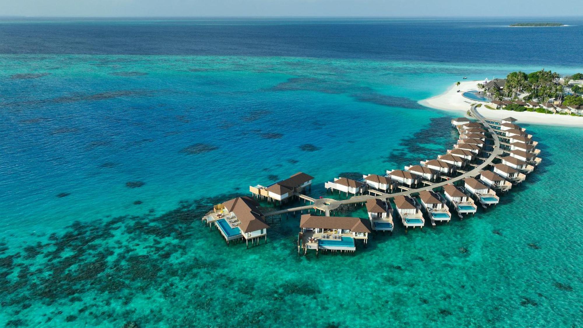 Avani Plus Fares Maldives Resort - 50 Percent Off On Seaplane Transfer For Minimum Stay Of 3 Nights And More For Stays Until 31 October 2025 Kendhoo Exterior photo
